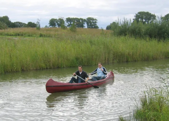 度假居 12 Person In *